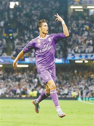 这位波兰巨 这位波兰巨